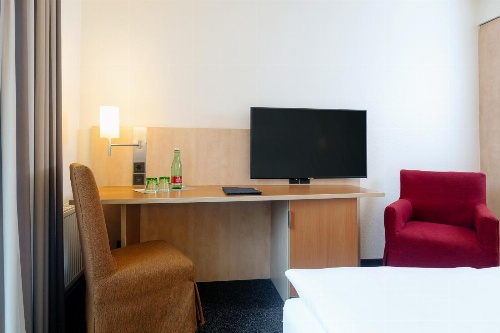 InterCityHotel Wien image 4