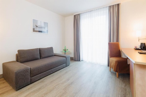 InterCityHotel Wien image 45