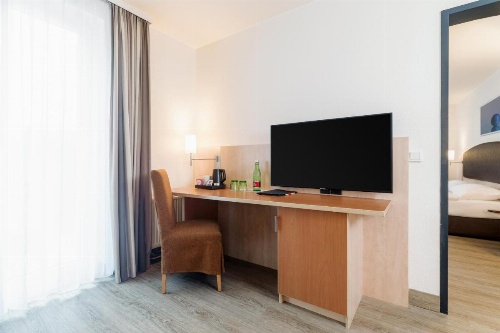 InterCityHotel Wien image 46
